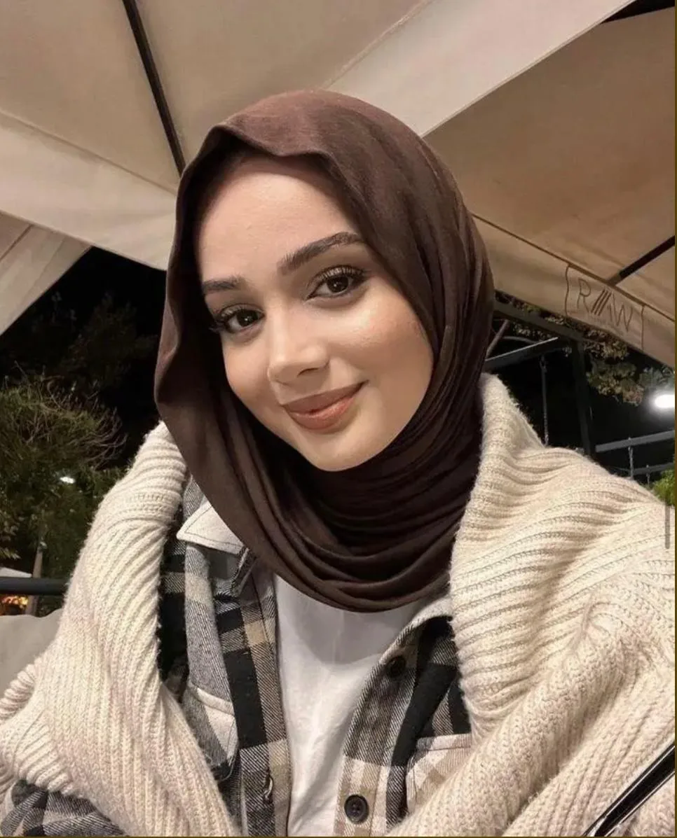 Gizem - Üsküdar Escort