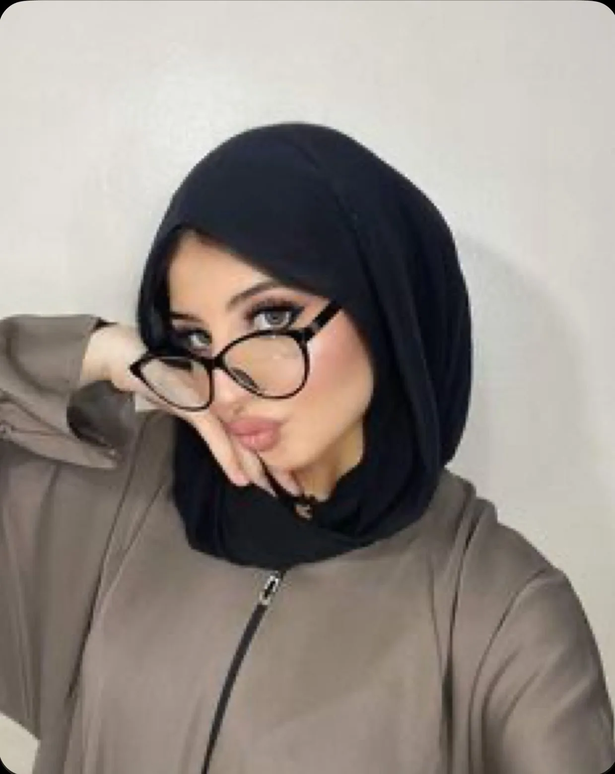Acelya - Üsküdar Escort